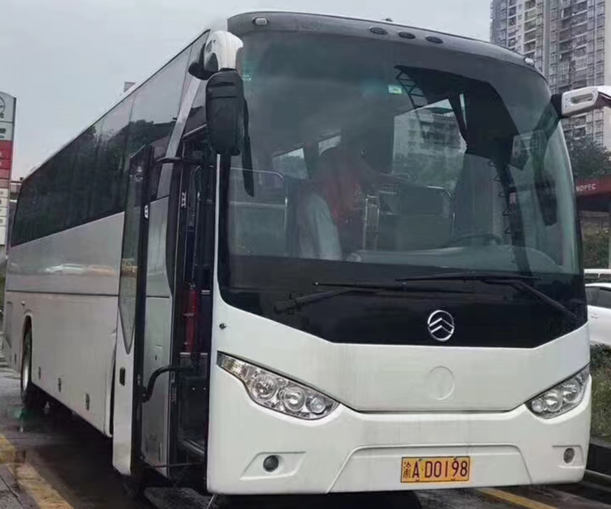 金旅客车